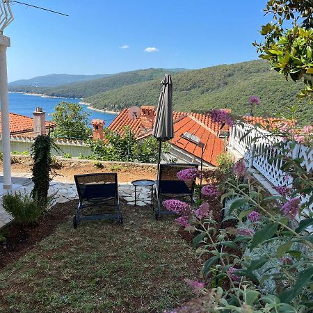 Apartments Zahtila - Pina Rabac Esterno foto