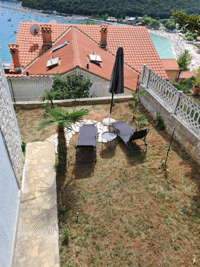 Apartments Zahtila - Pina Rabac Esterno foto
